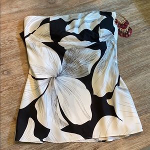 Beautiful black and white floral tube top
